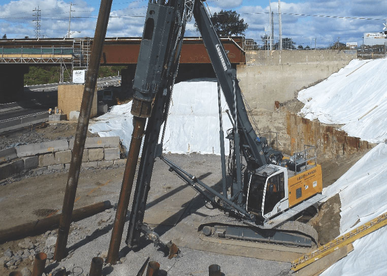 Liebherr model LRH 100 on the jobsite