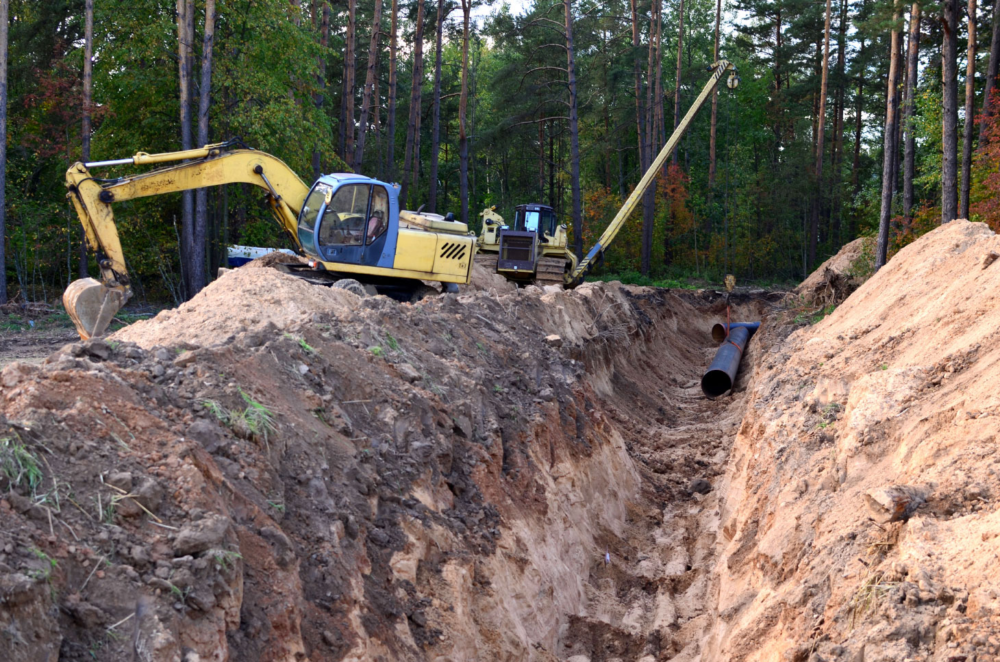 Equipment digging trenches