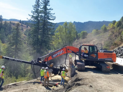 REV Drill equipped with duplex swivel