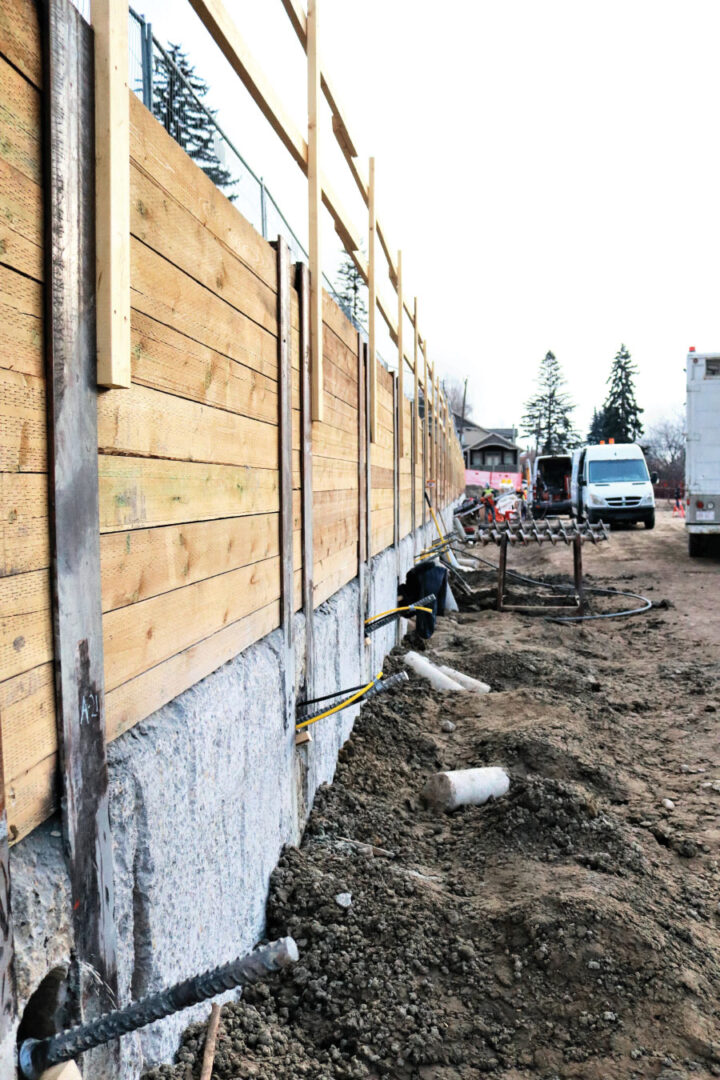 Retaining wall