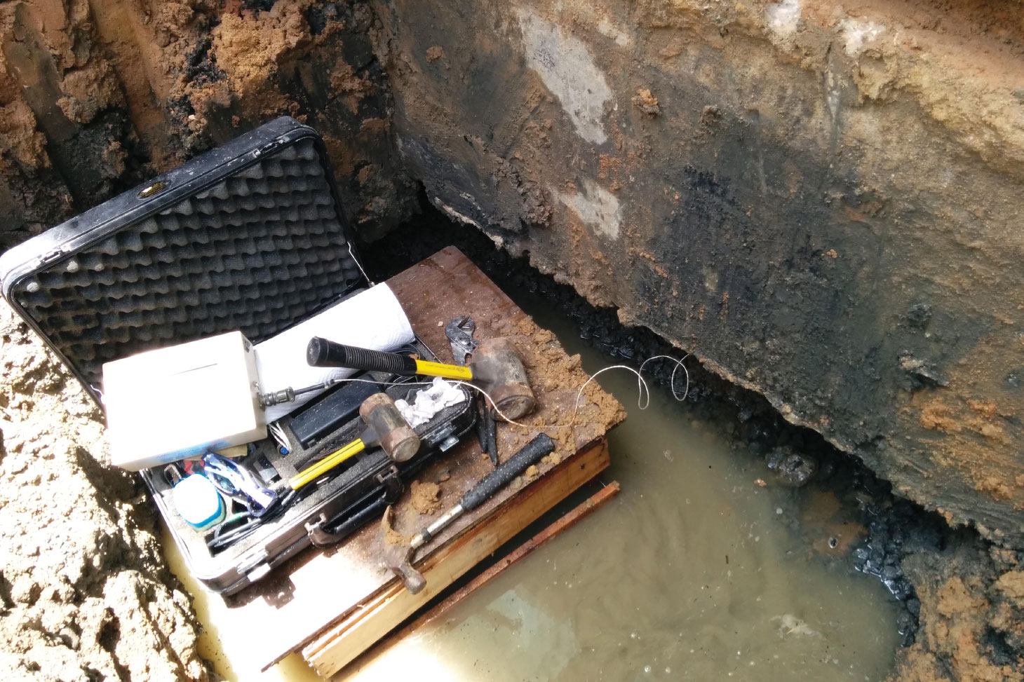 Pile integrity testing equipment on jobsite