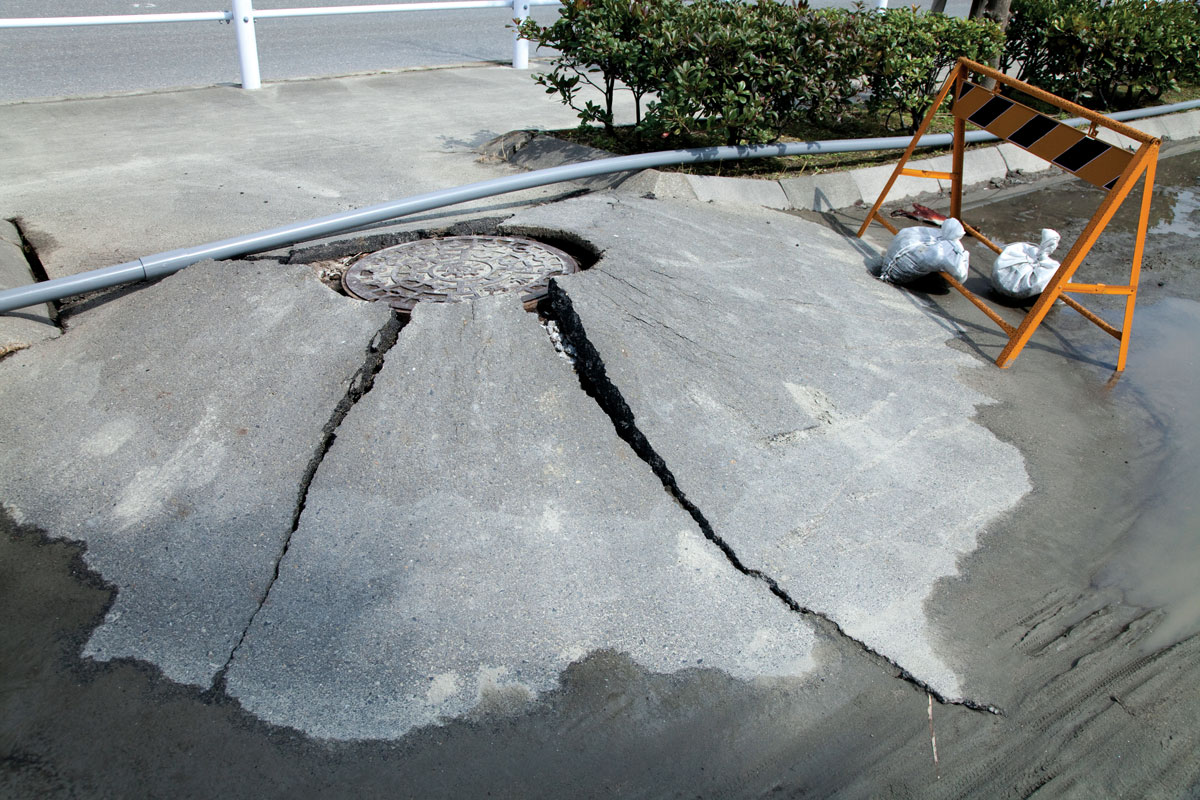 Damaged manhole cover
