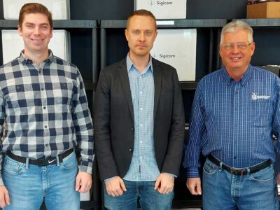 Curtis McGrath, Torbjörn Rehnström, and Ron Mask pose for a photo