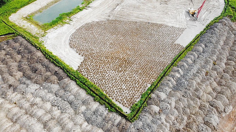Photo of wick drain ground improvement