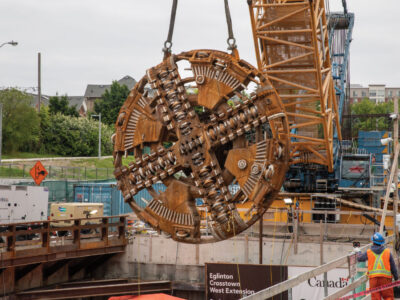 Cutterhead being lifted out of extraction shaft