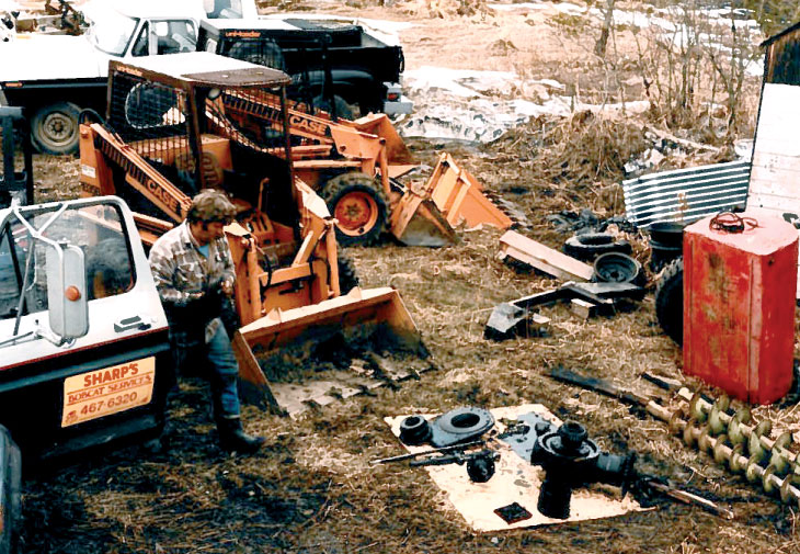 Joey M. rebuilding rotary for Texoma drill rig