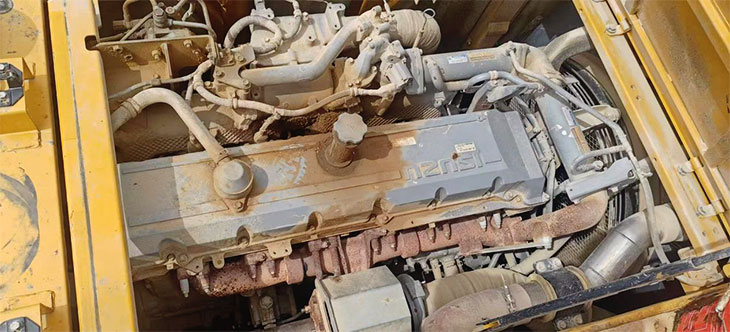 Isuzu engine