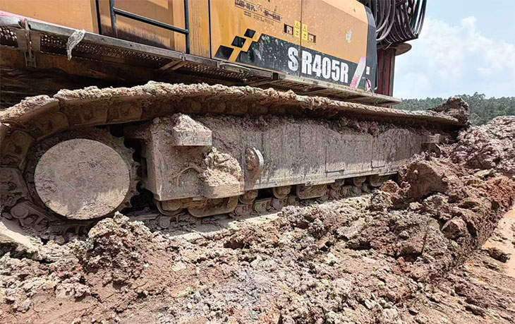 Sany SR406R on jobsite