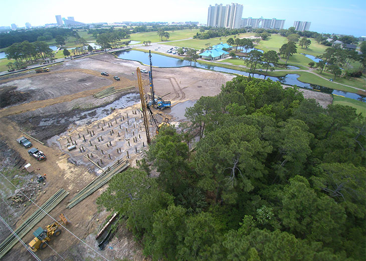 Junttan driving piles in Florida construction site