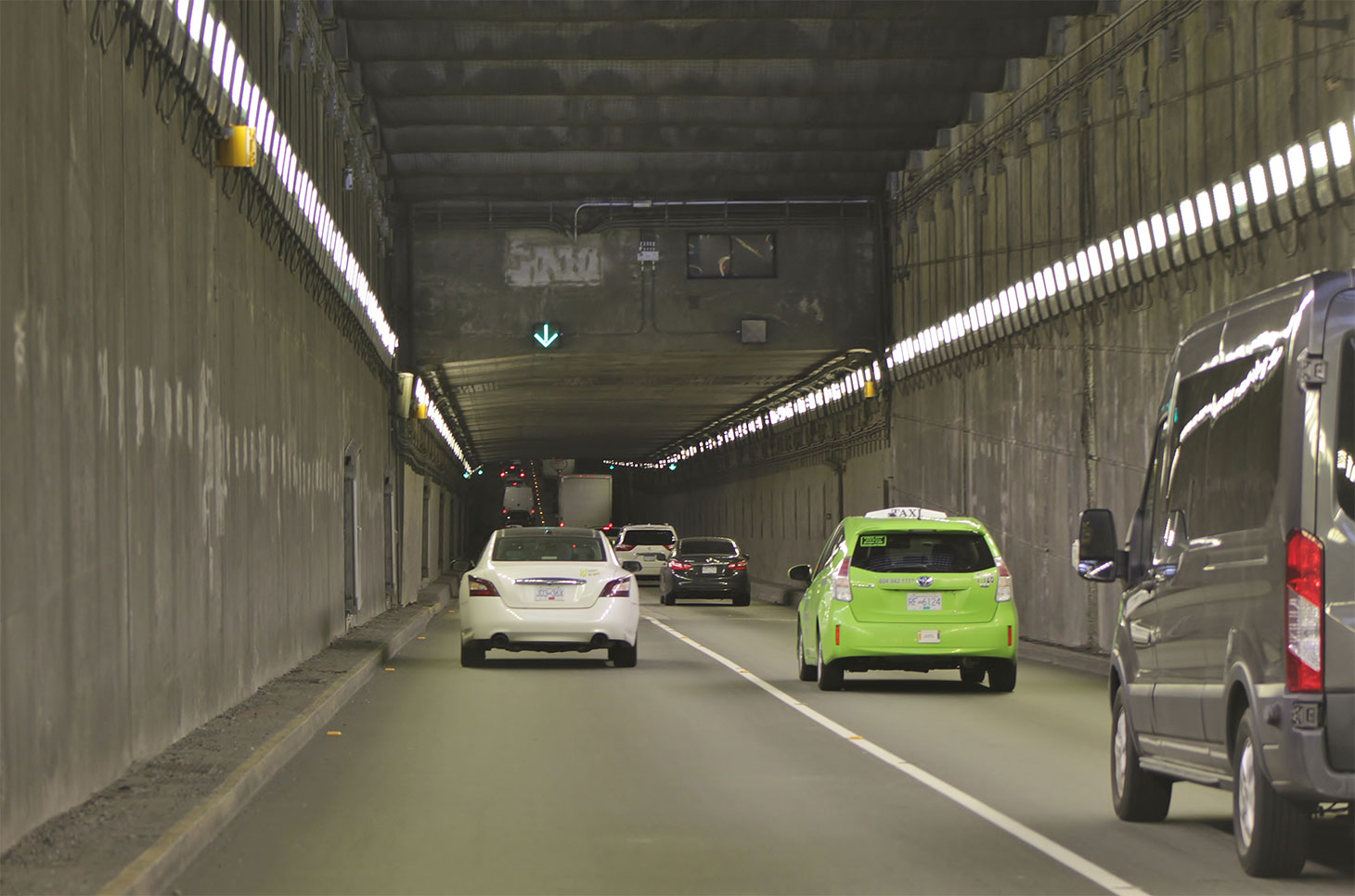 Looking southbound in the George Massey Tunnel, which carries British Columbia Highway 99 under the Fraser Highway South Arm between Delta and Richmond in the Greater Vancouver region